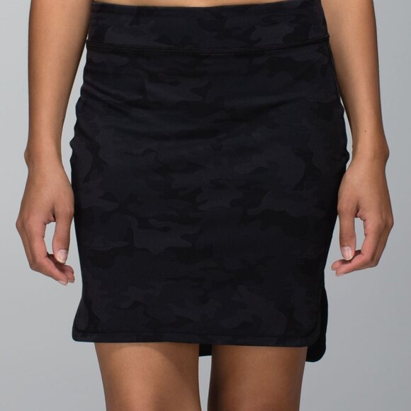 LULULEMON City Skirt Savasana Camo Black / Soot Size 6 - Picture 3 of 5
